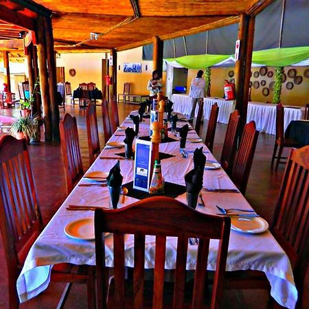 Kwalape Safari Lodge Kasane Dış mekan fotoğraf
